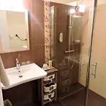 Le Manoir Du Pas Jahan Bed & Breakfast Coueron