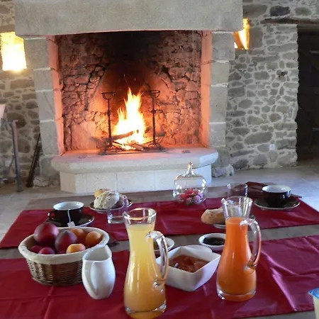 Le Manoir Du Pas Jahan ベッド・アンド・ブレックファスト 3*