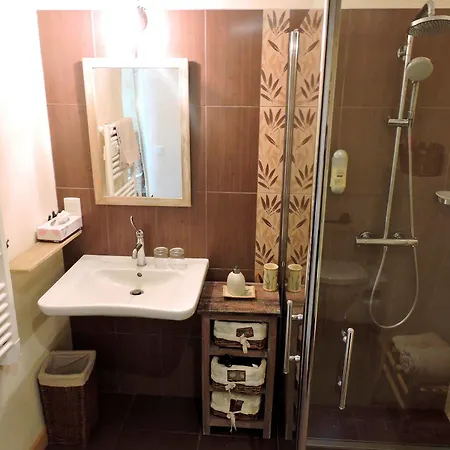 Le Manoir Du Pas Jahan Bed & Breakfast Couëron