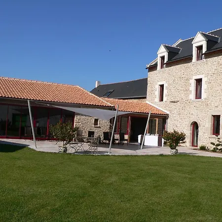 ベッド・アンド・ブレックファスト Le Manoir Du Pas Jahan 3*