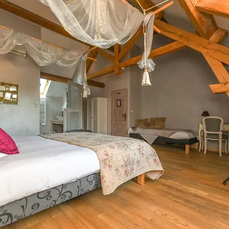 Le Manoir Du Pas Jahan ベッド・アンド・ブレックファスト 3*