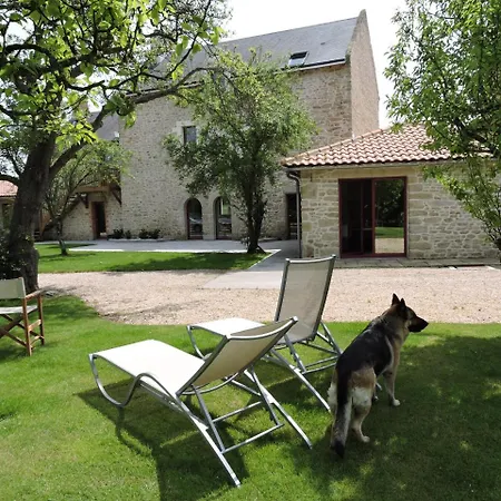 ベッド・アンド・ブレックファスト Le Manoir Du Pas Jahan Couëron