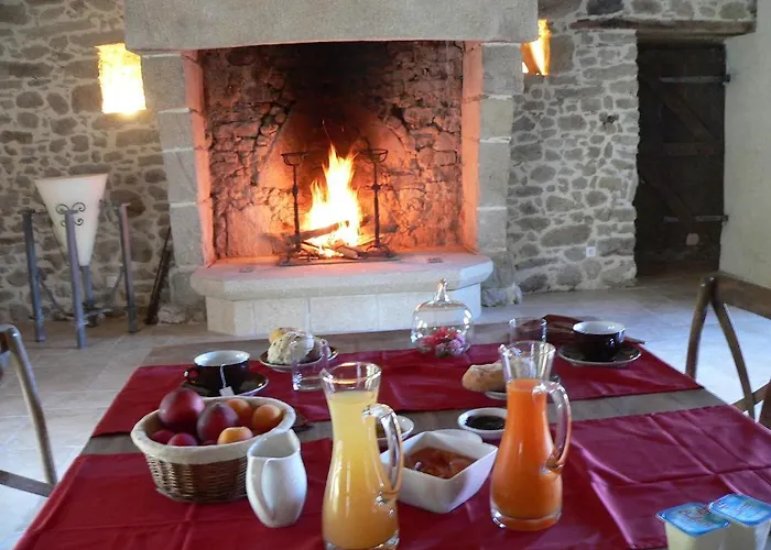 Le Manoir Du Pas Jahan Bed and breakfast 3*