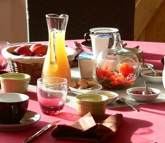 Le Manoir Du Pas Jahan Bed and breakfast 3*