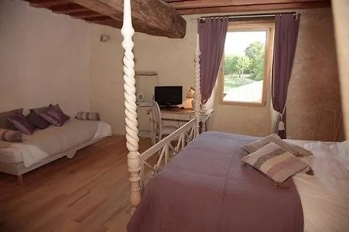 Le Manoir Du Pas Jahan Bed and breakfast 3*