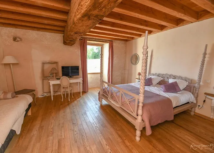 Bed and breakfast Le Manoir Du Pas Jahan 3*